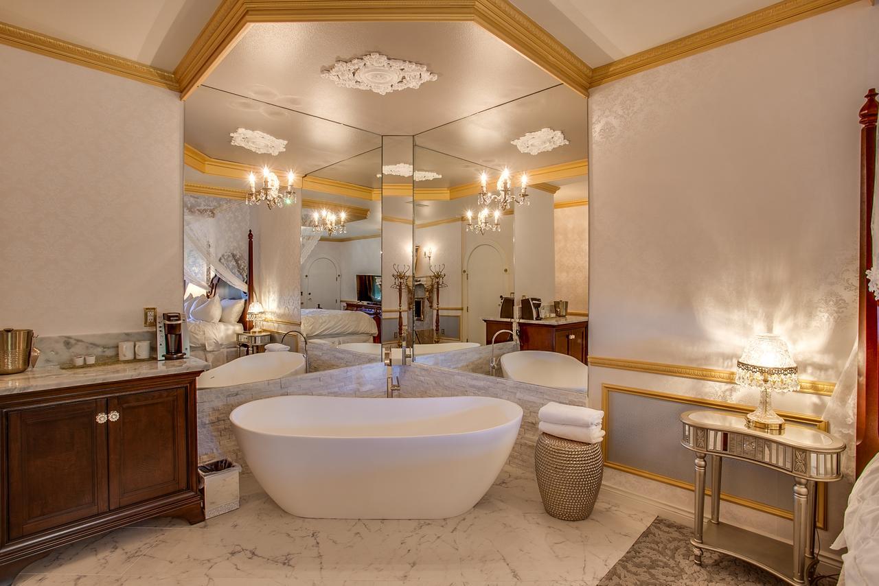 Storybook Riverside Inn Левенуэрт Экстерьер фото